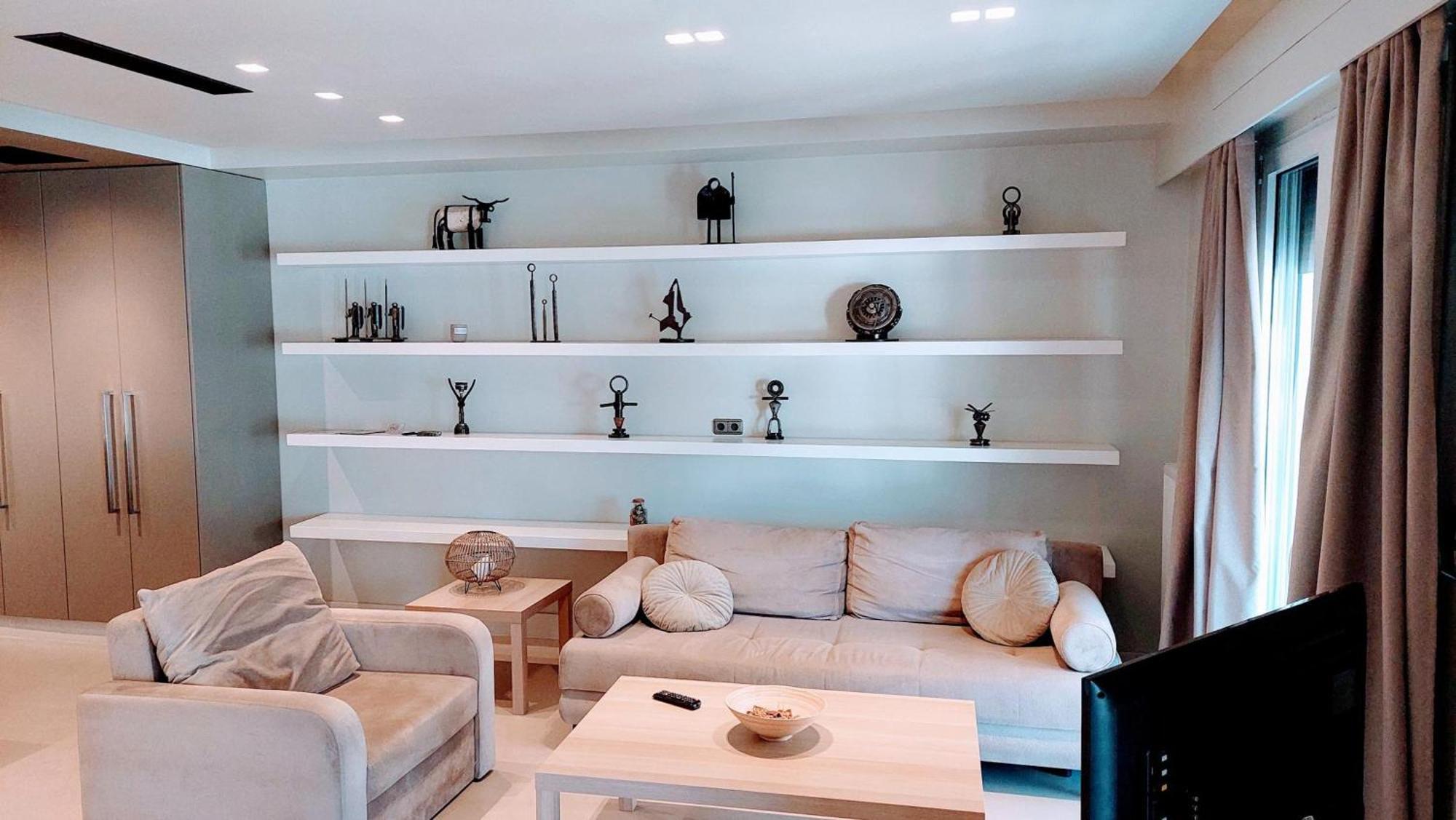 Luxurious Minimal Apartment In Acropolis Atene Esterno foto